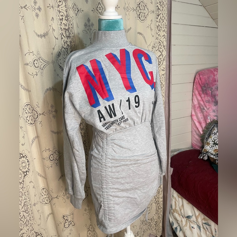 Missguided: NYC sweater dress